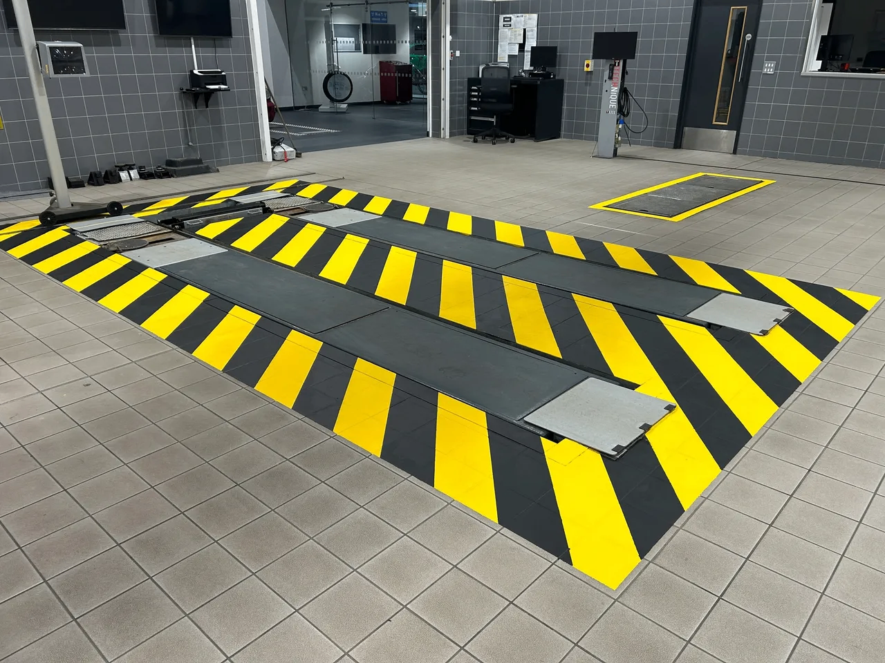 MOT Bay Hazard Markings